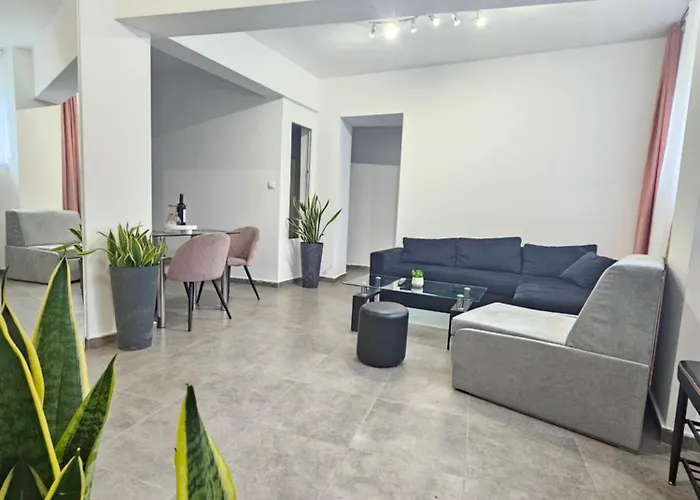 Acvi Lux - City Center