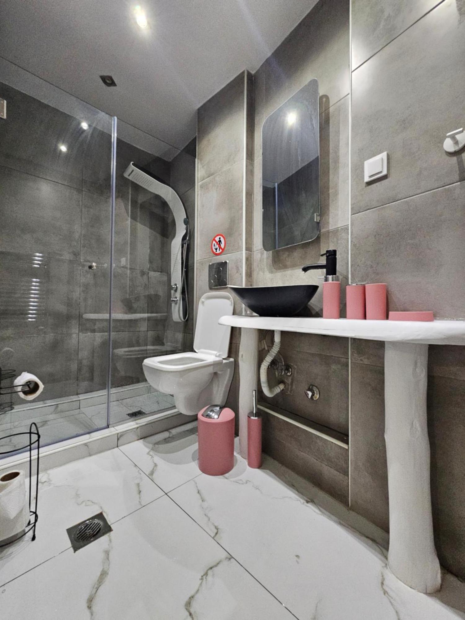Acvi Lux - Center Apartment